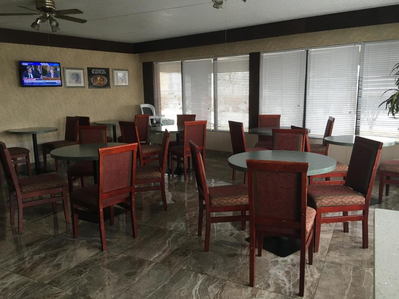 Comfort Inn Meadowvale Мисисага Екстериор снимка
